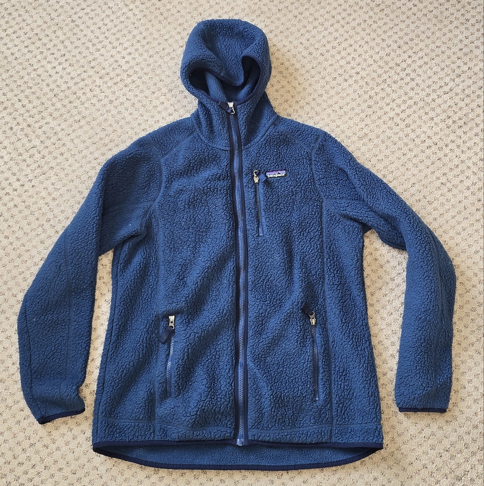 Patagonia sherpa hooded jacket